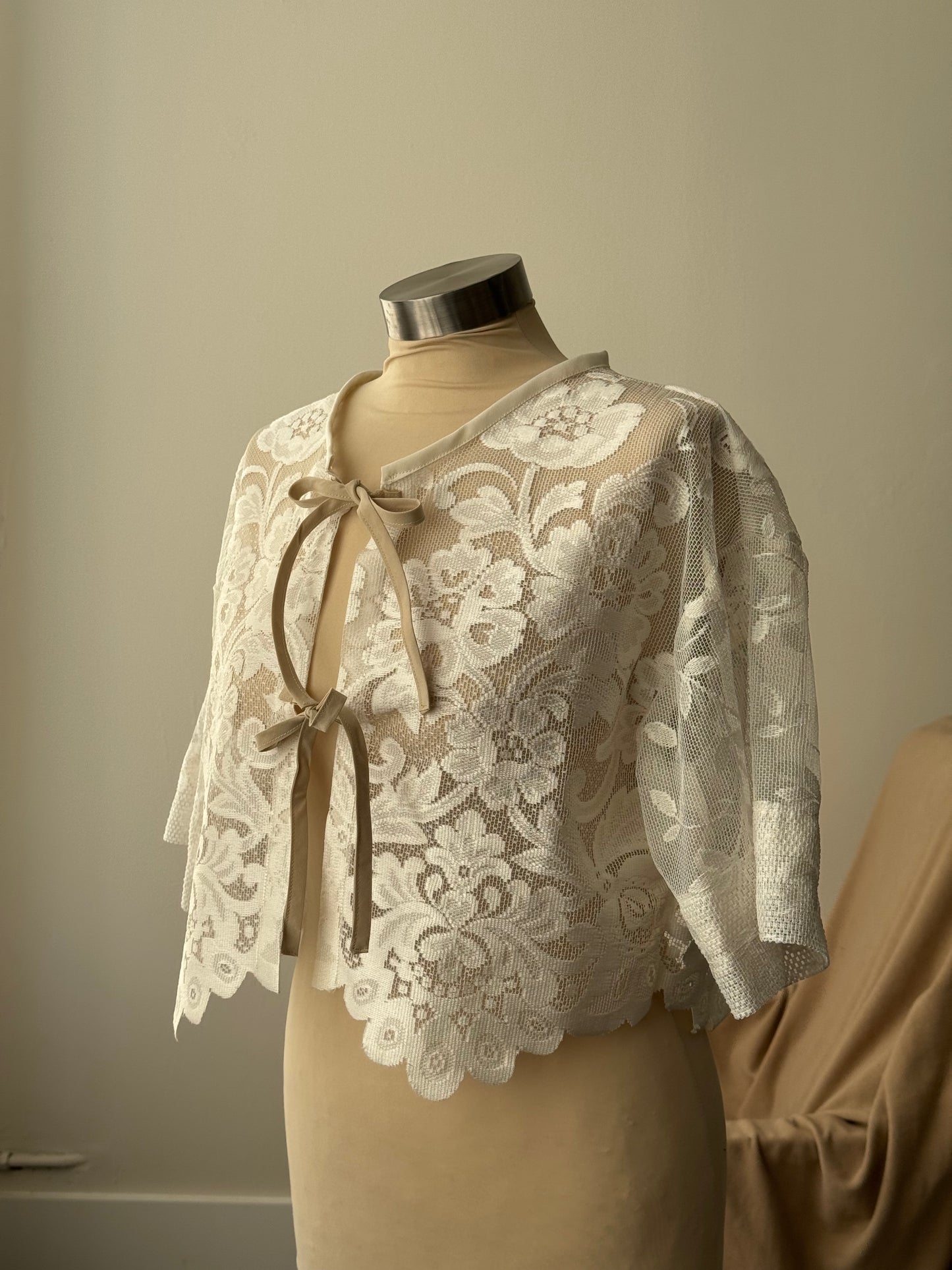 Roberta Handcrafted Vintage Lace Tie Top In Ivory