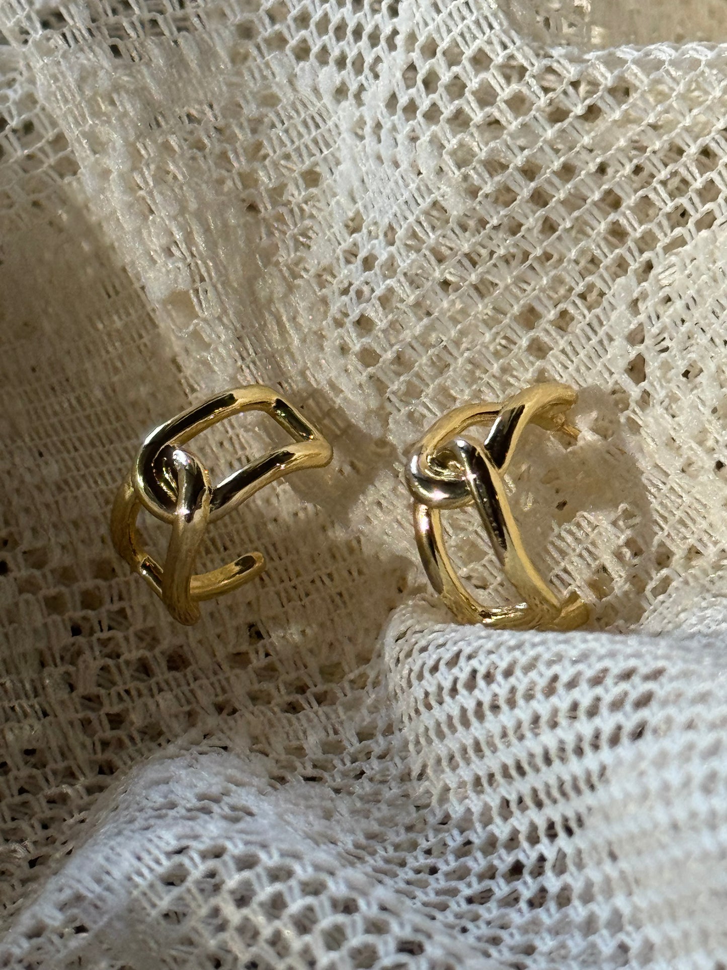 Sonna Double Chain Link Hug Hoop Plated In Gold