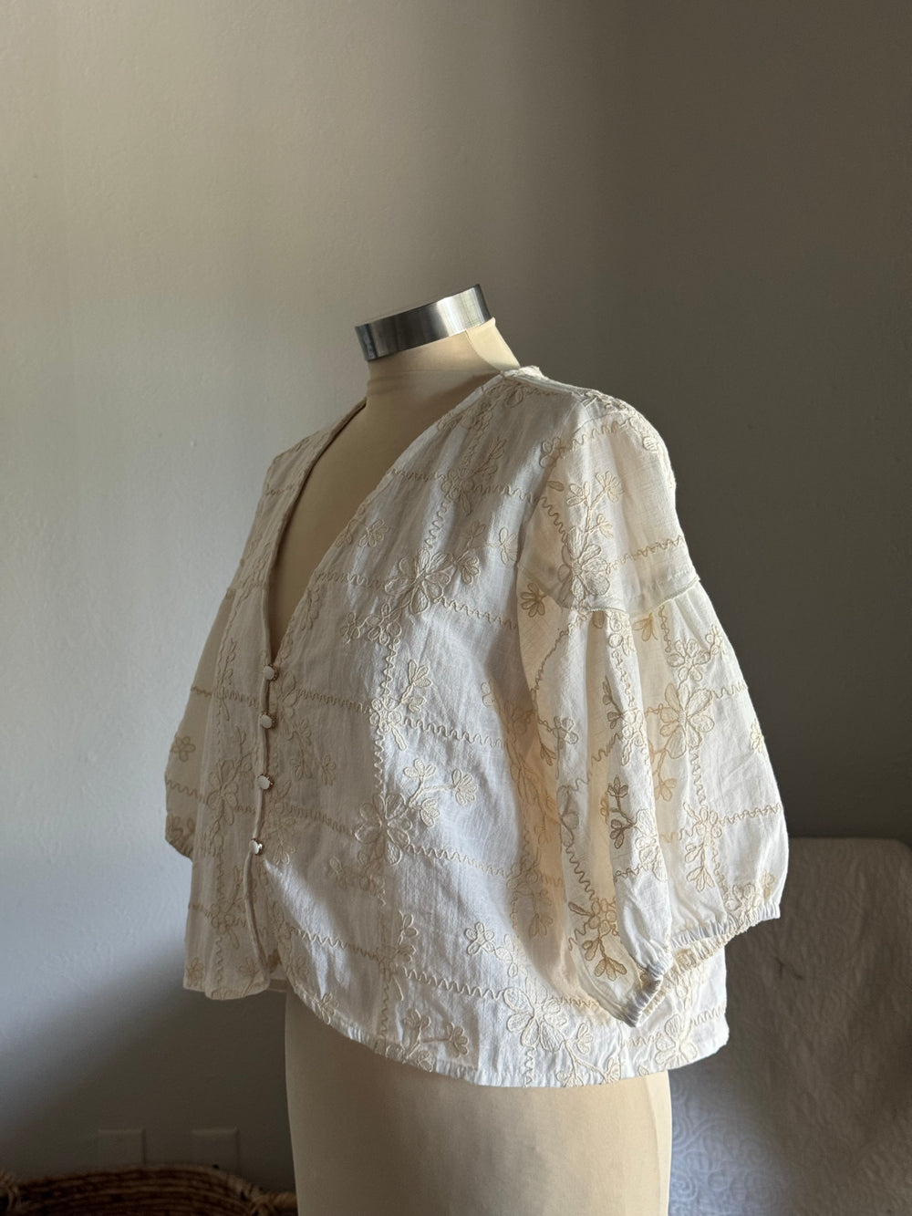 Melody Cotton Embroidered Button Front Top In Ivory