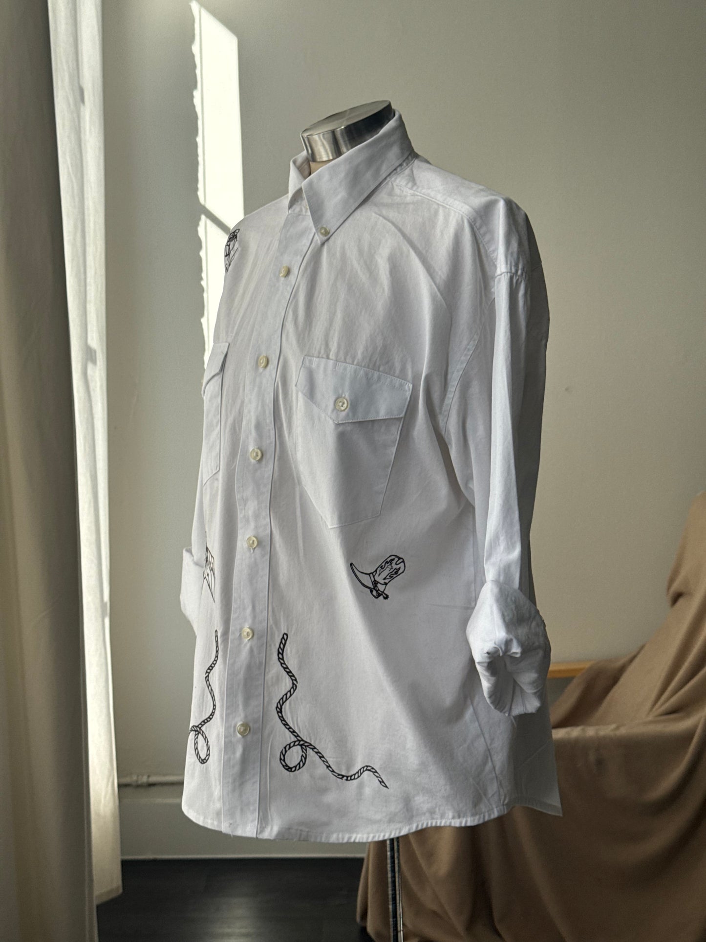 Jaxson Handcrafted Embroidered Button Down In Western Cut
