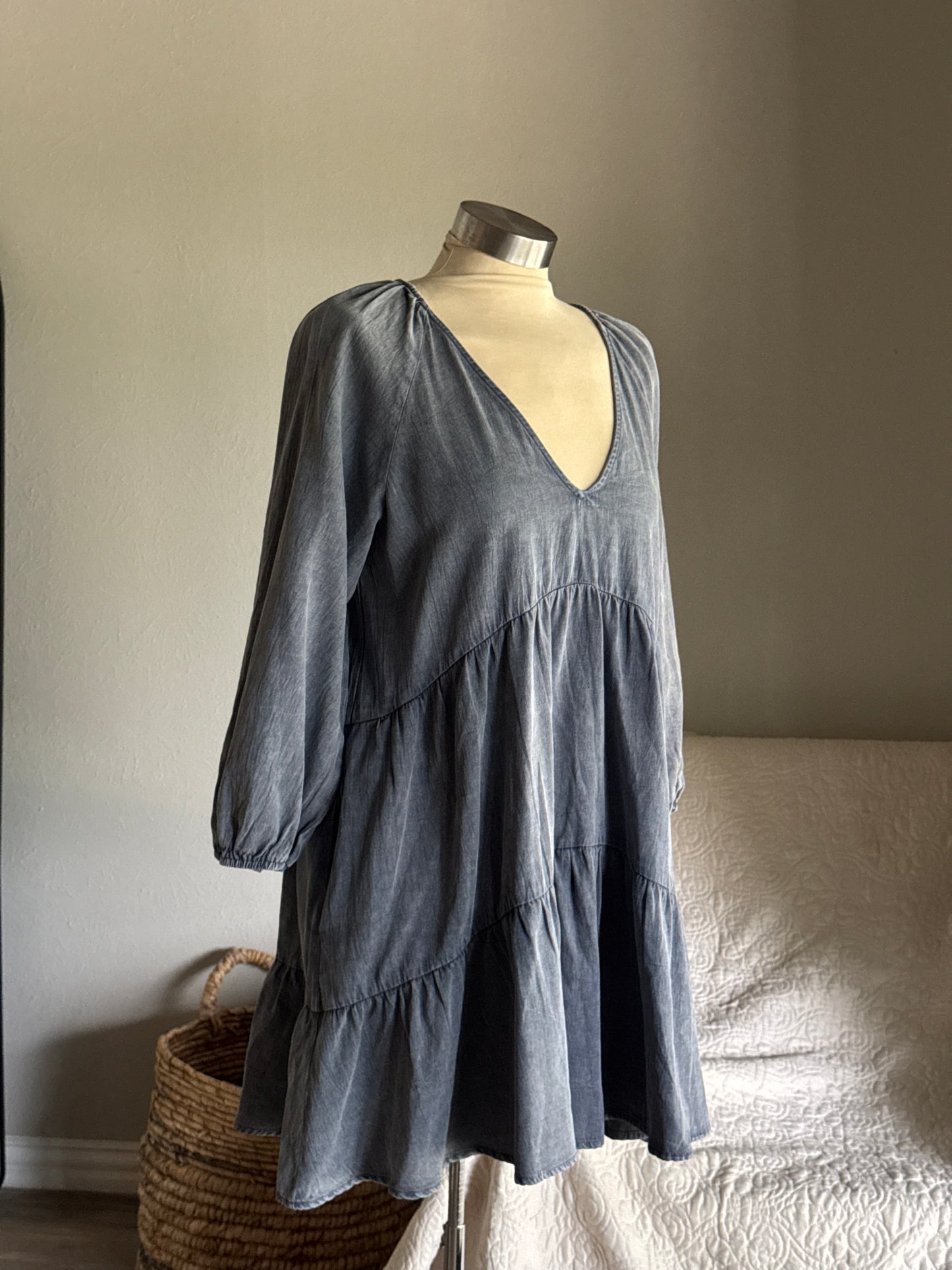 Taylor Classic Cotton Denim Dress In Acid Indigo