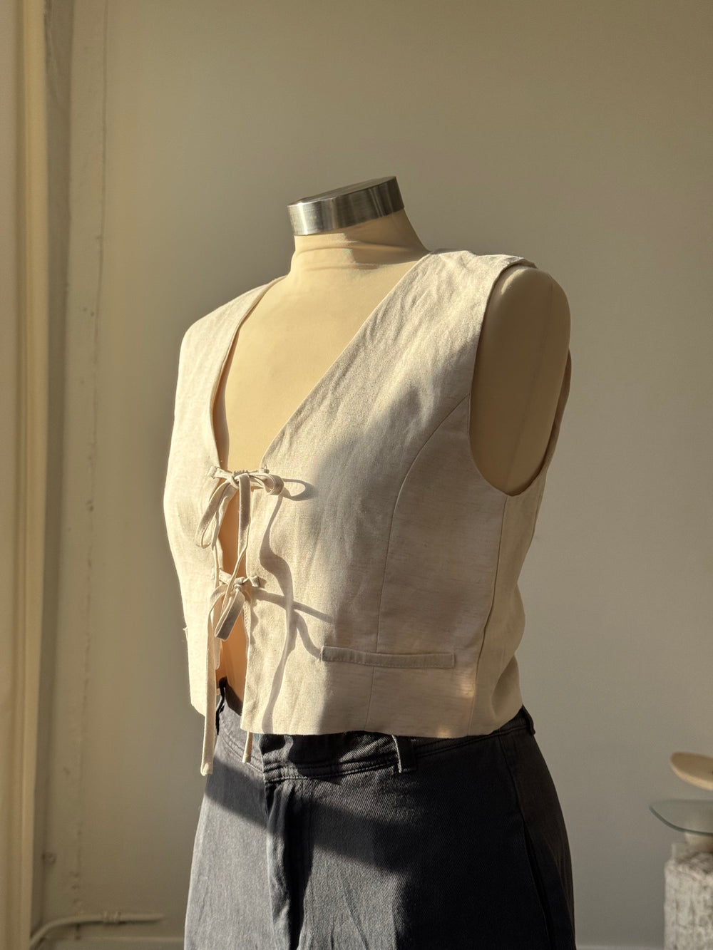 Marcel Linen Tie Front Vest In Natural