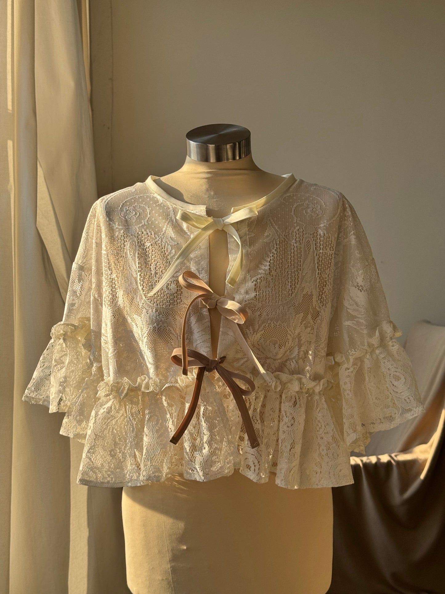 Eliza Vintage Lace Handcrafted Ruffle Top In Ivory White