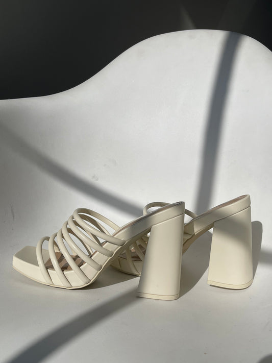 Melissa ￼Slink Strap Platform Sandal In Cream
