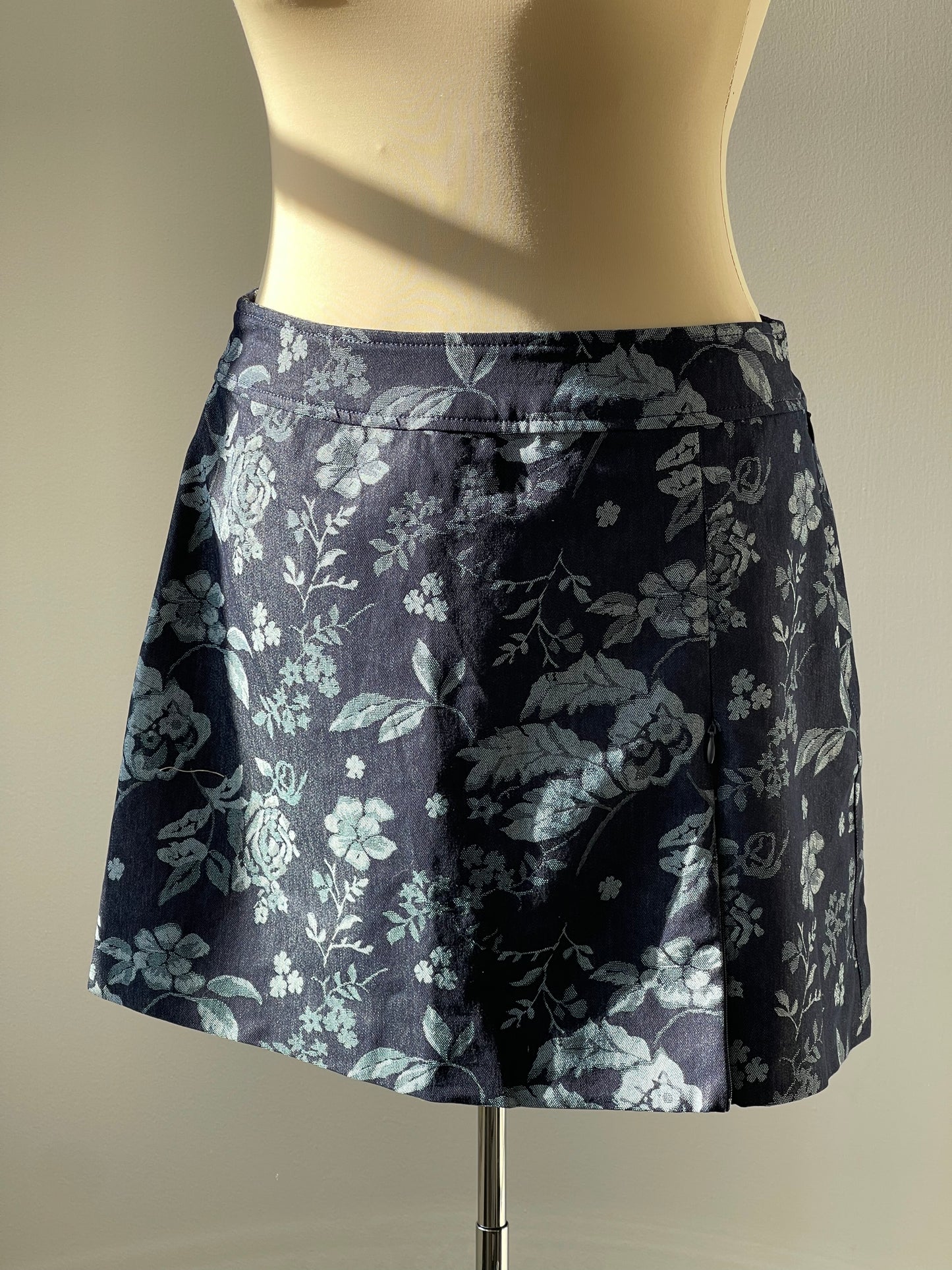 Coraline Floral Zip Slit Mini Skirt In Denim Indigo