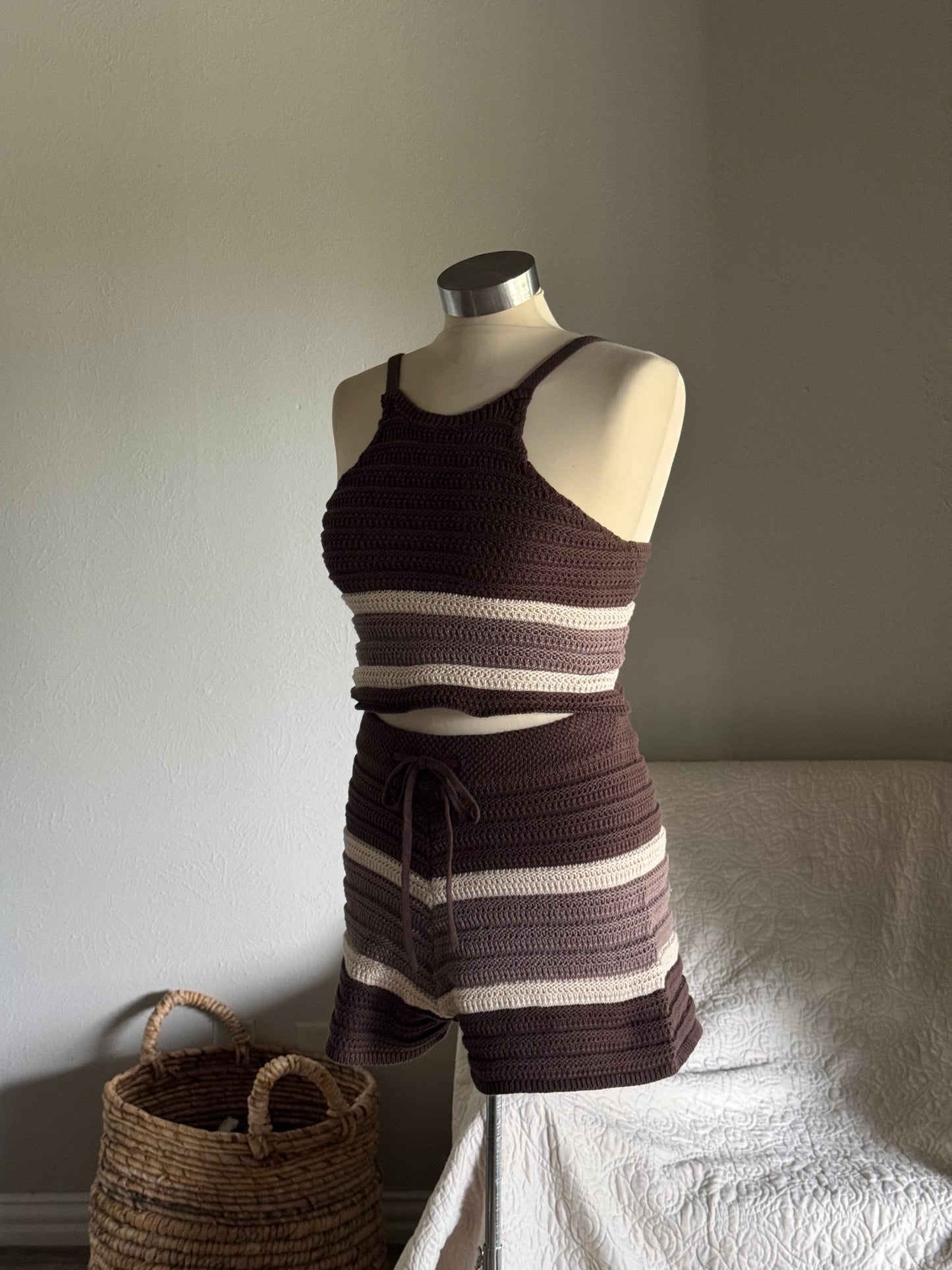Hailey Cotton Crochet Knit Razor Tank In Espresso￼