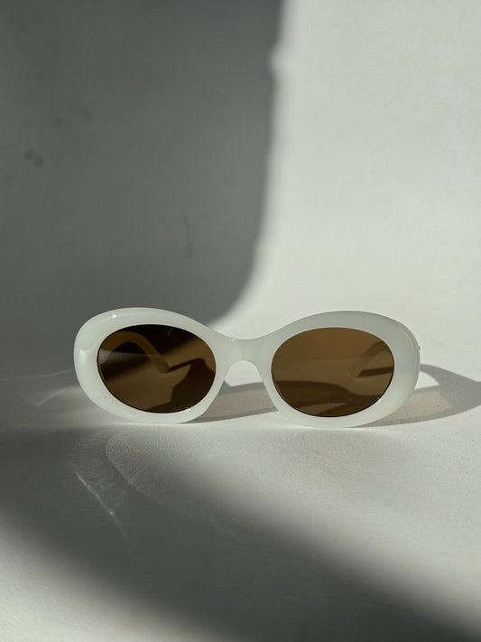 Tulsa 60s Style Round Sunglasses In Ivory White