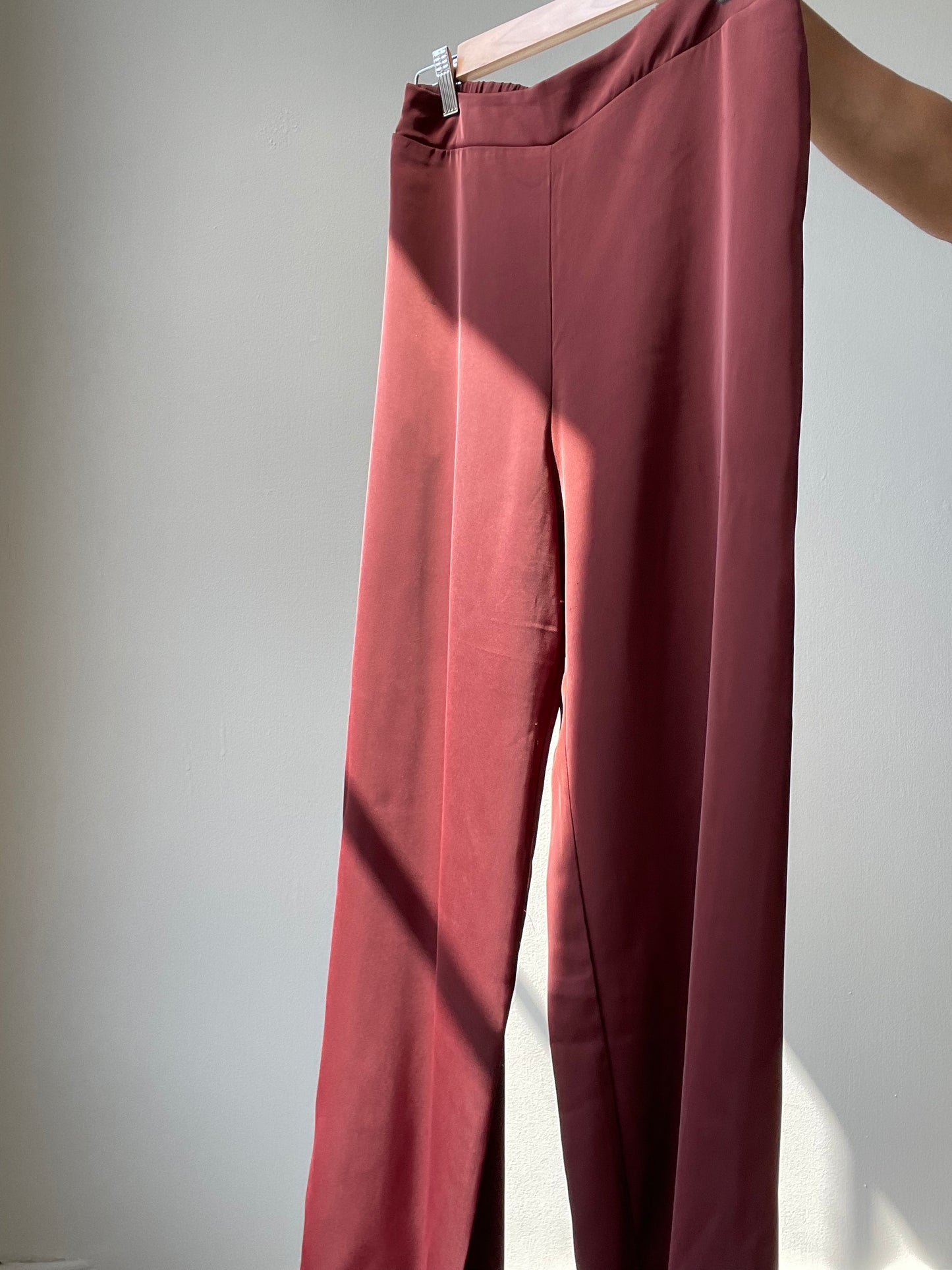 Lamesa Like Butter Pants In Merlot