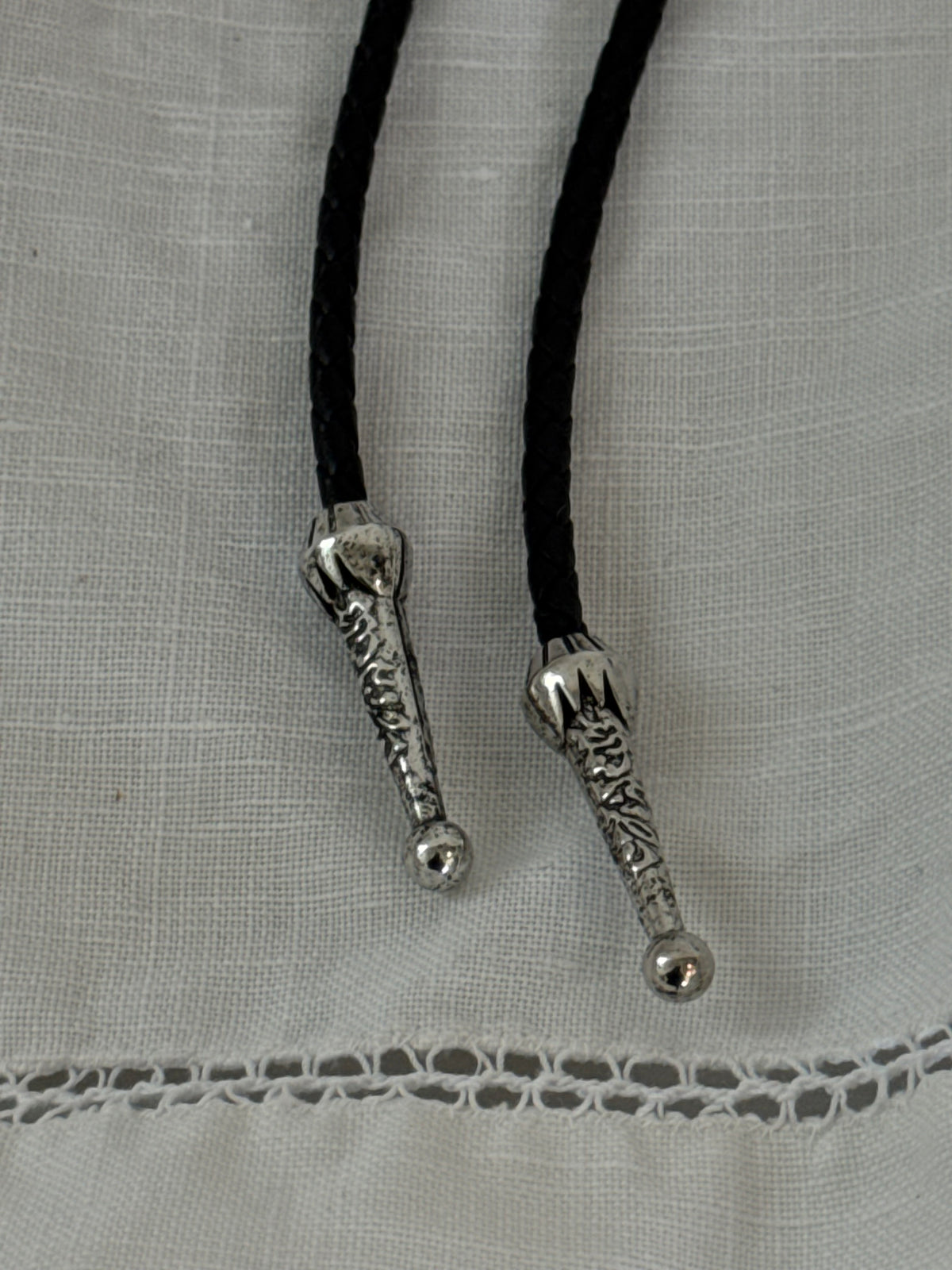 Handcrafted Agate Bolo Tie In Sea Melon