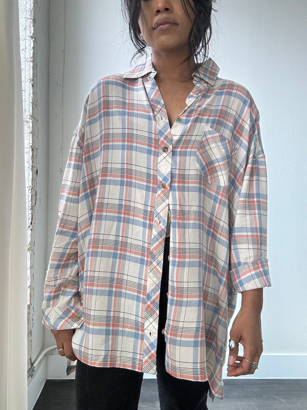 Thomas Classic 70s Style Plaid Oversized Button Down In Blue Red