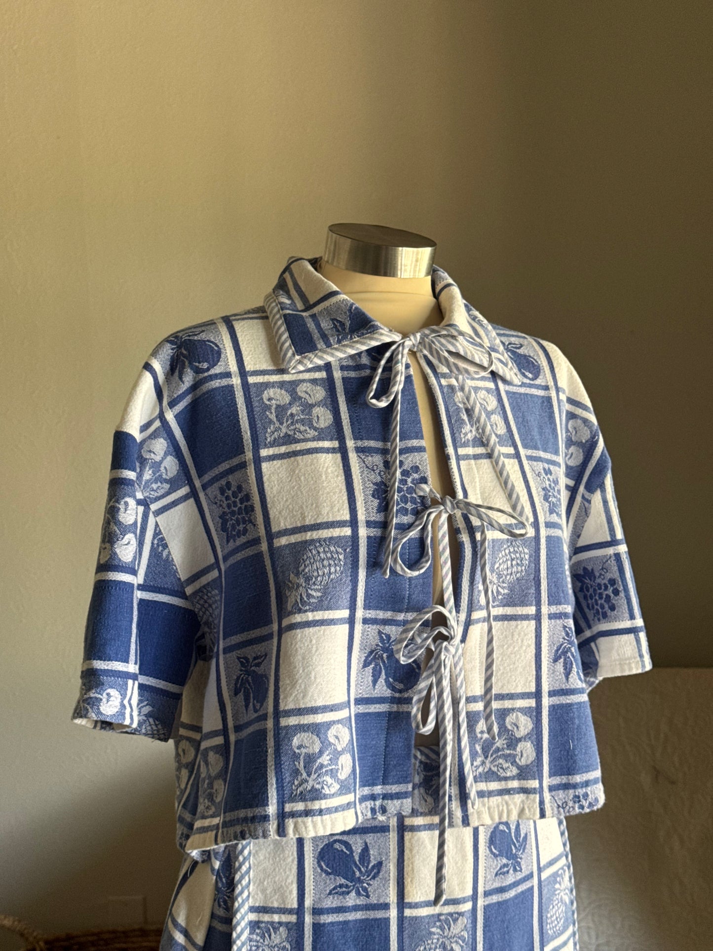 Judy Handcrafted Vintage Tie Front Top