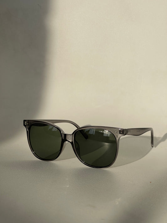 Henley Classic Double Stud Sunglasses In Grey