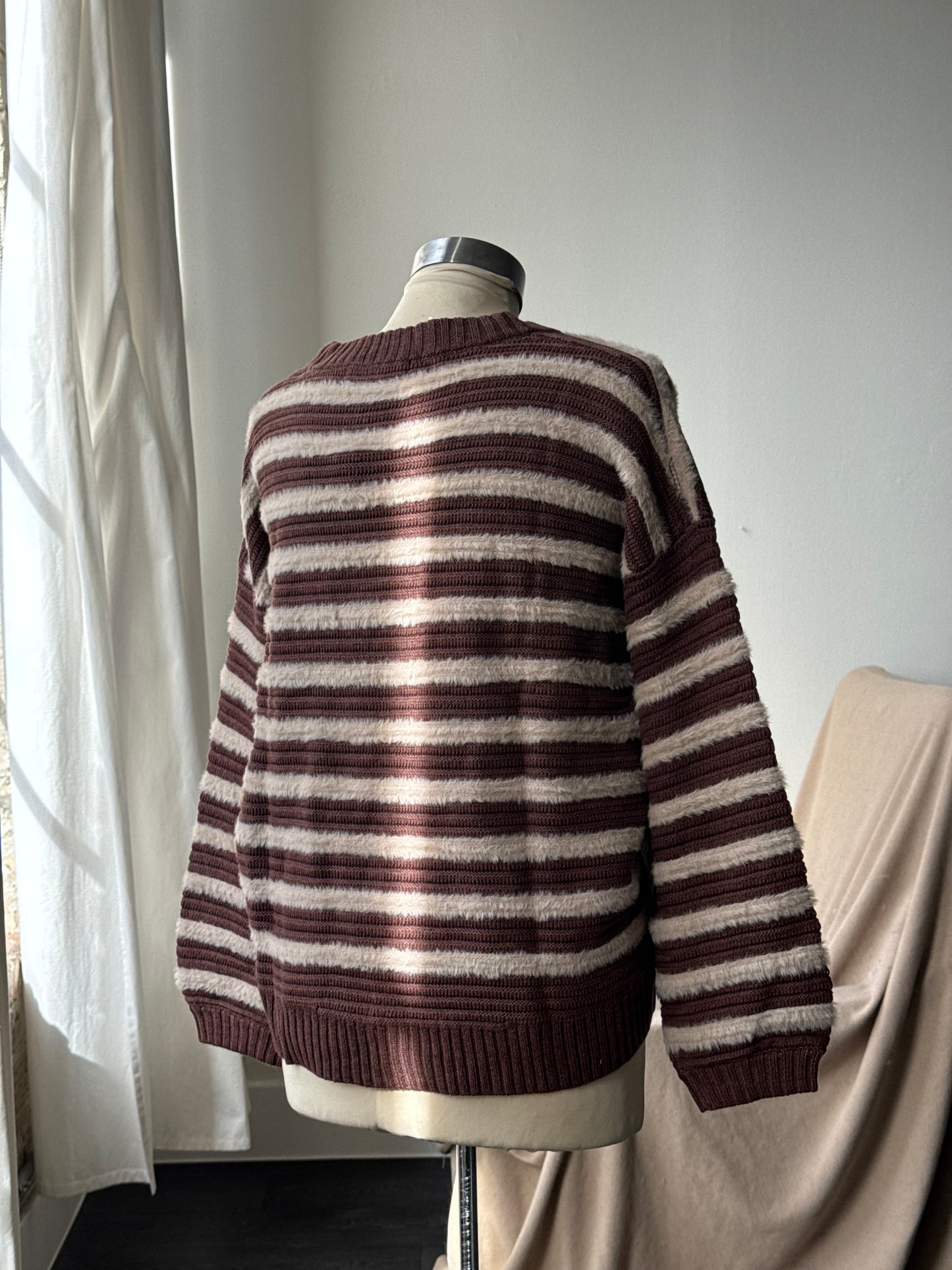 Henry Classic Crew Neck Striped Pullover Sweater In Brown