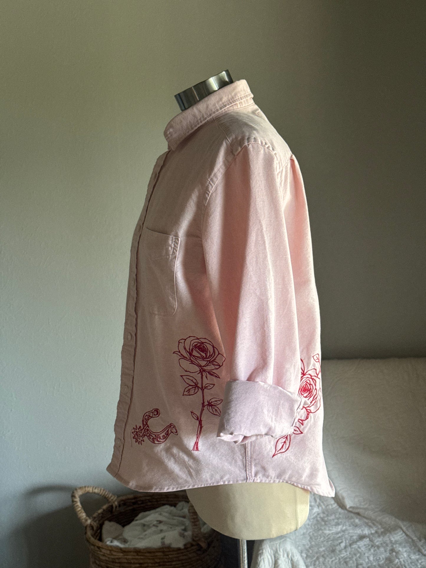 Lawrence Handcrafted Embroidered Cropped Button Down