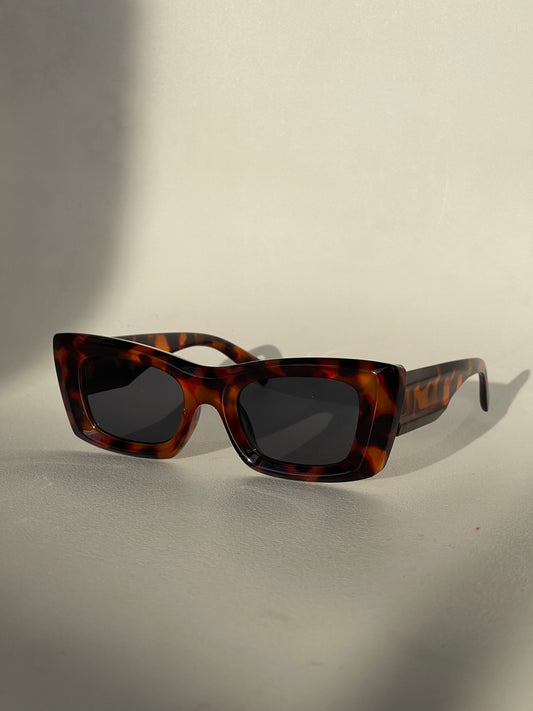 Paisley Retro Cut Sunglasses In Tortoise