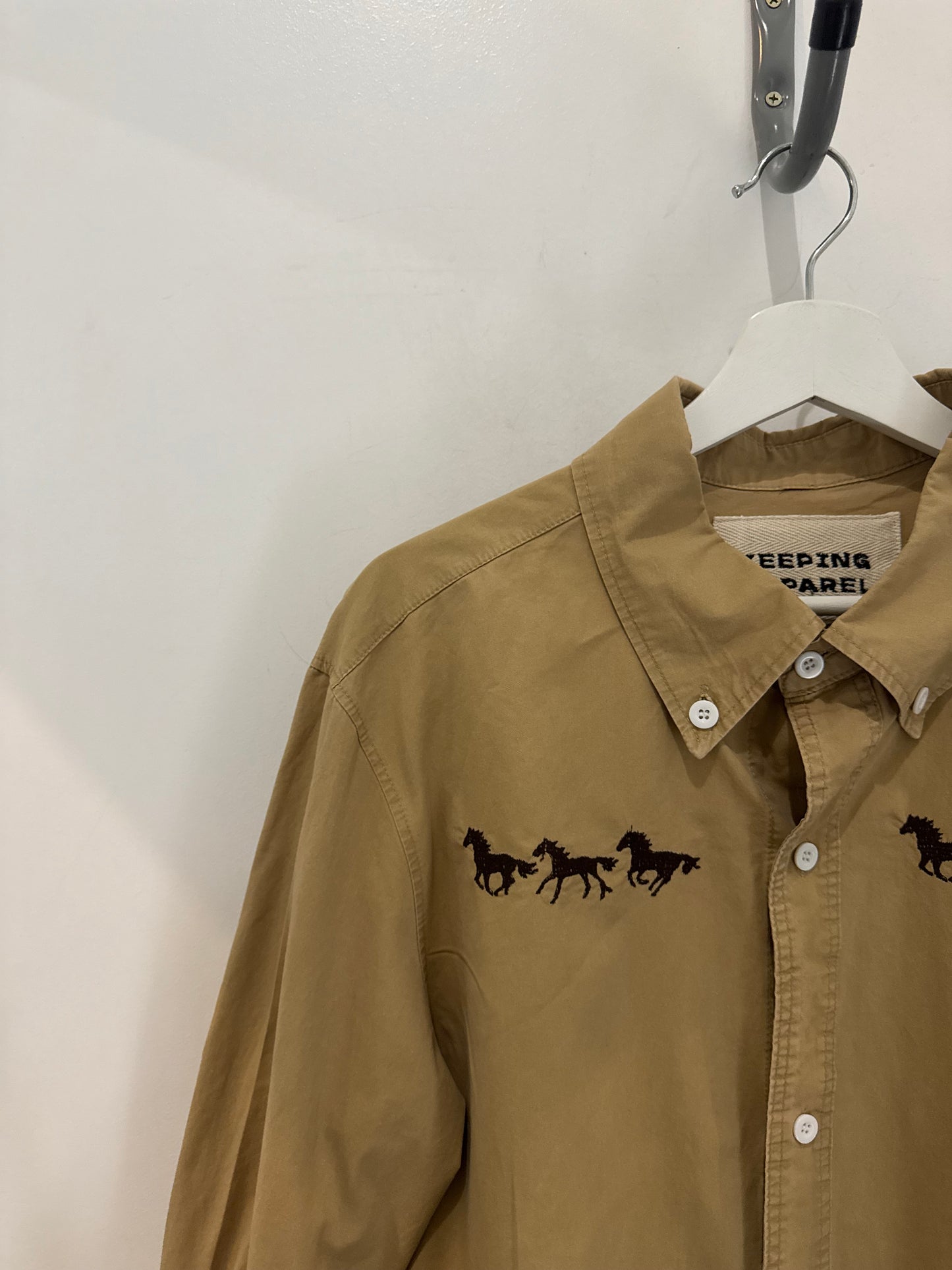 Jaxson Handcrafted Embroidered Long Sleeve Button Down In Desert￼