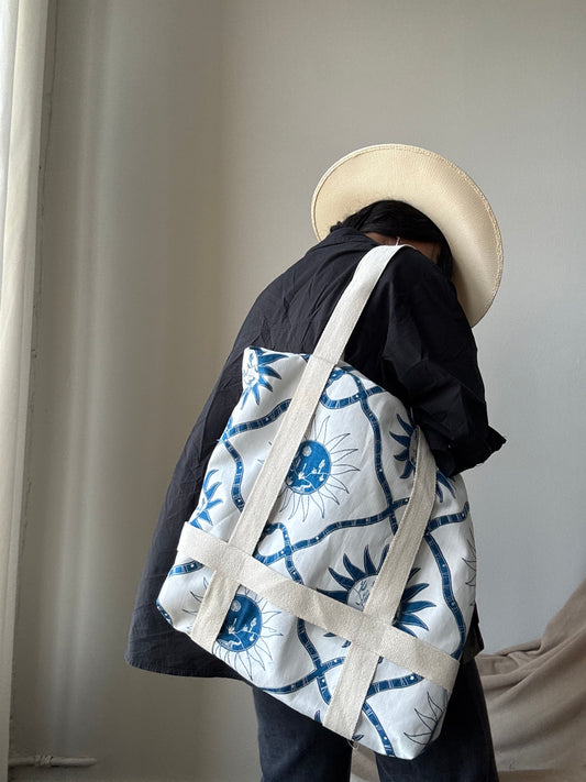 Magnus Handcrafted Cotton Tote Hat Holder Bag In Embroidered Canvas