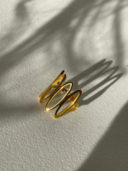 Gated Stainless Steel Ring In 18k Gold Plated