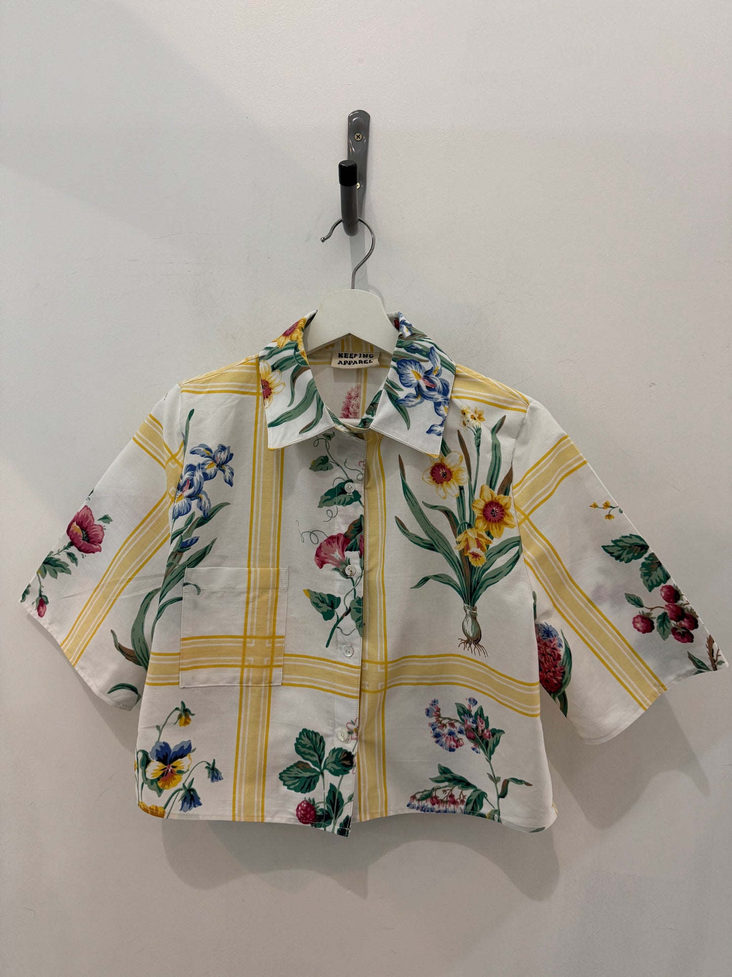 Judy Handcrafted Cropped Button Down￼