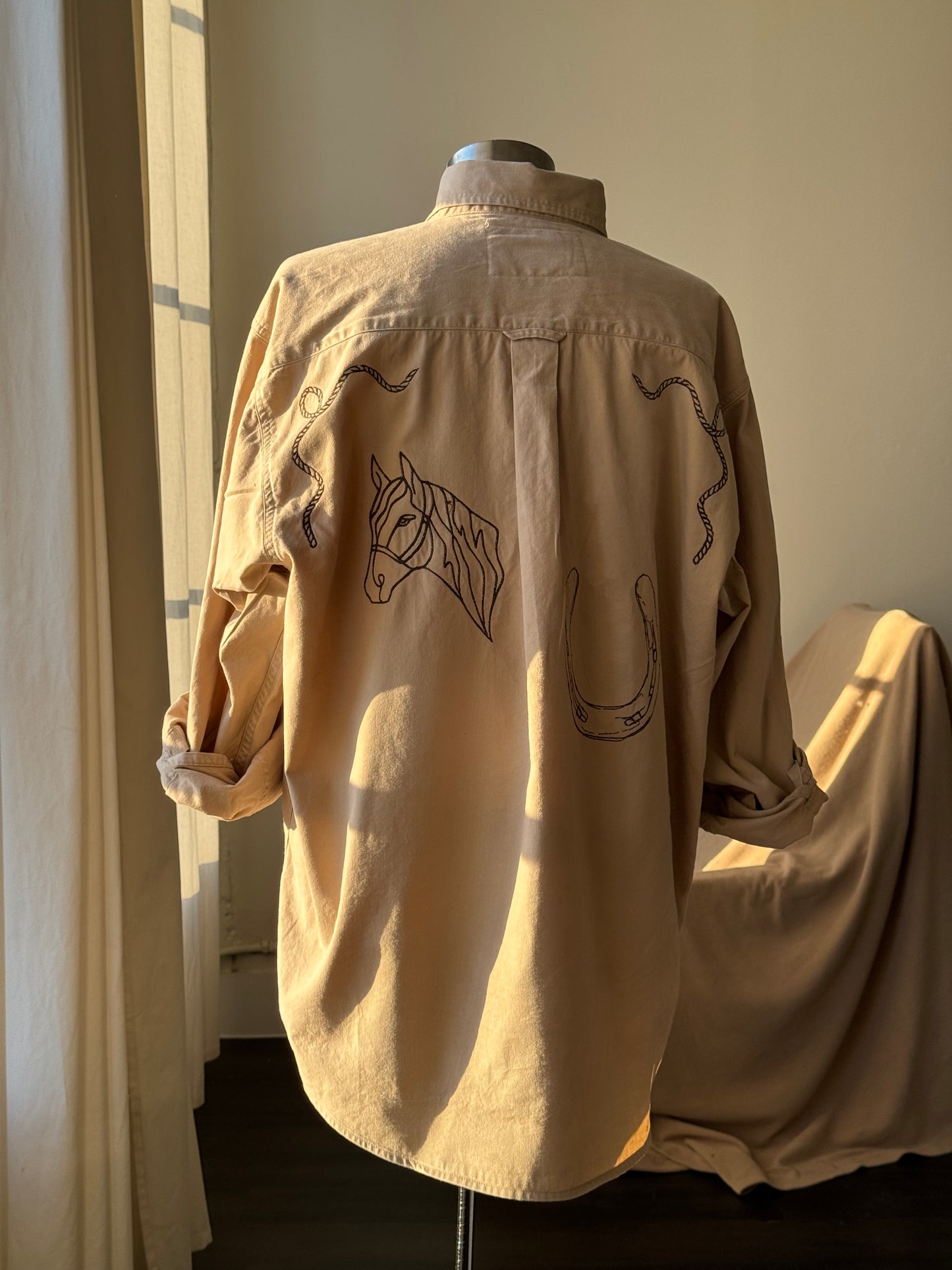 Jaxson Handcrafted Embroidered Button Down In Brown Sugar