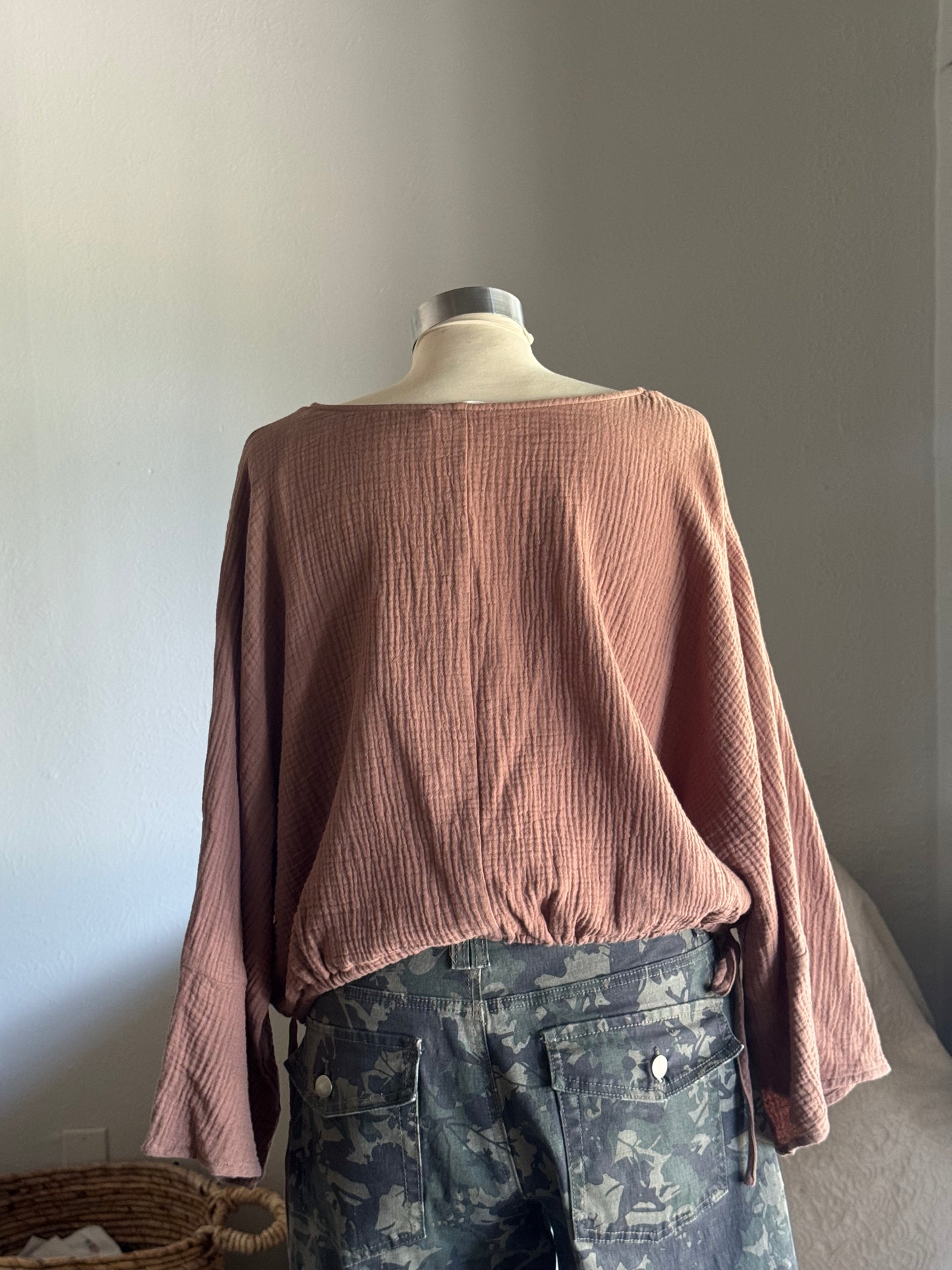 Marsha Cotton Gauze Cropped Kimono Style Top In Tiramisu￼￼￼