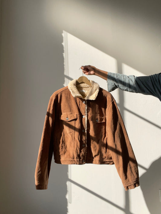 Ernie Cotton Sherpa Lined Cropped Corduroy￼ Jacket In Camel