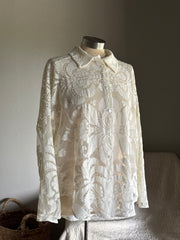 Ladell Handcrafted Vintage Button down Shirt In Vanilla￼