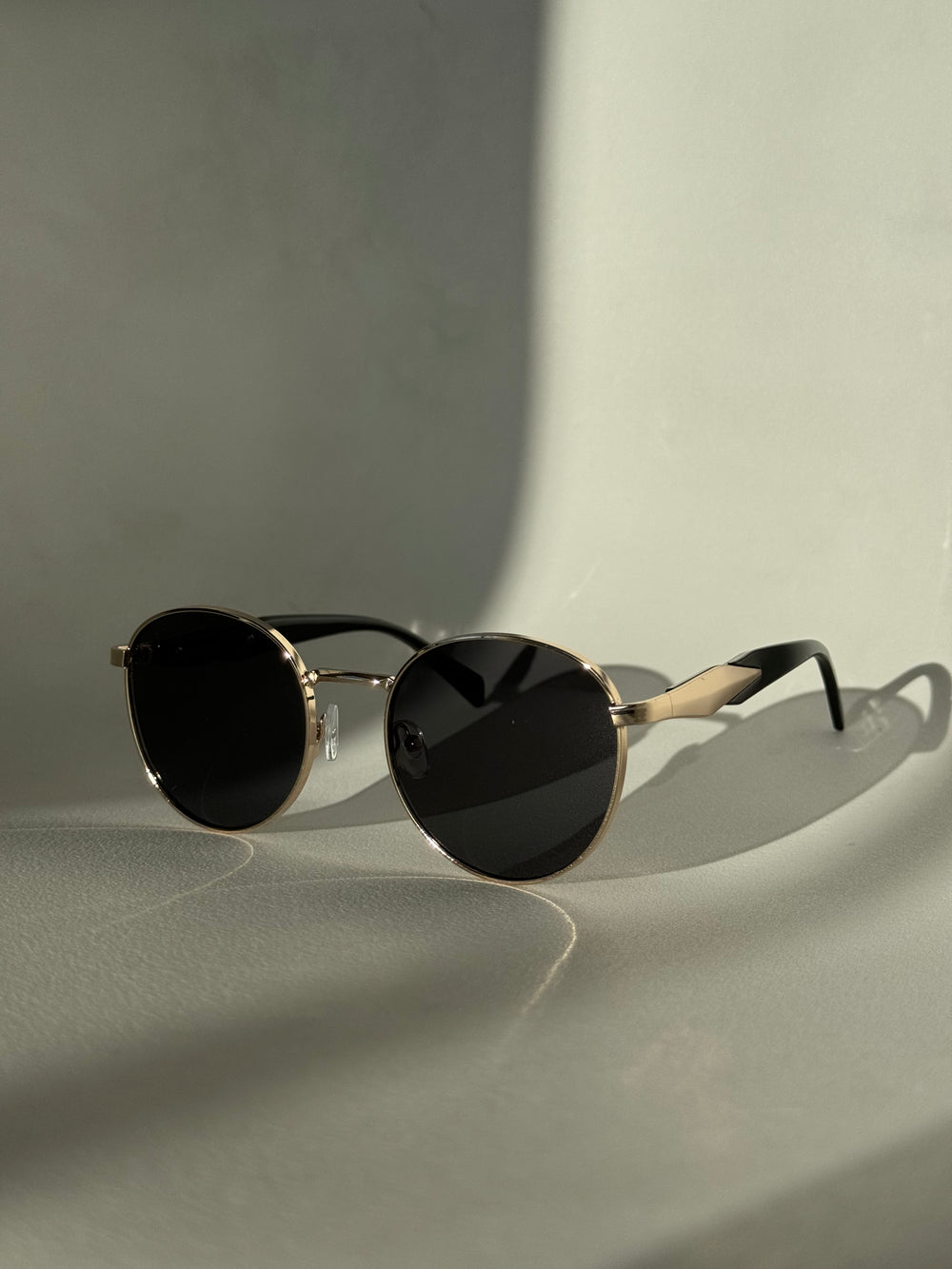 David Classic 80s Style Sunglasses In Gold