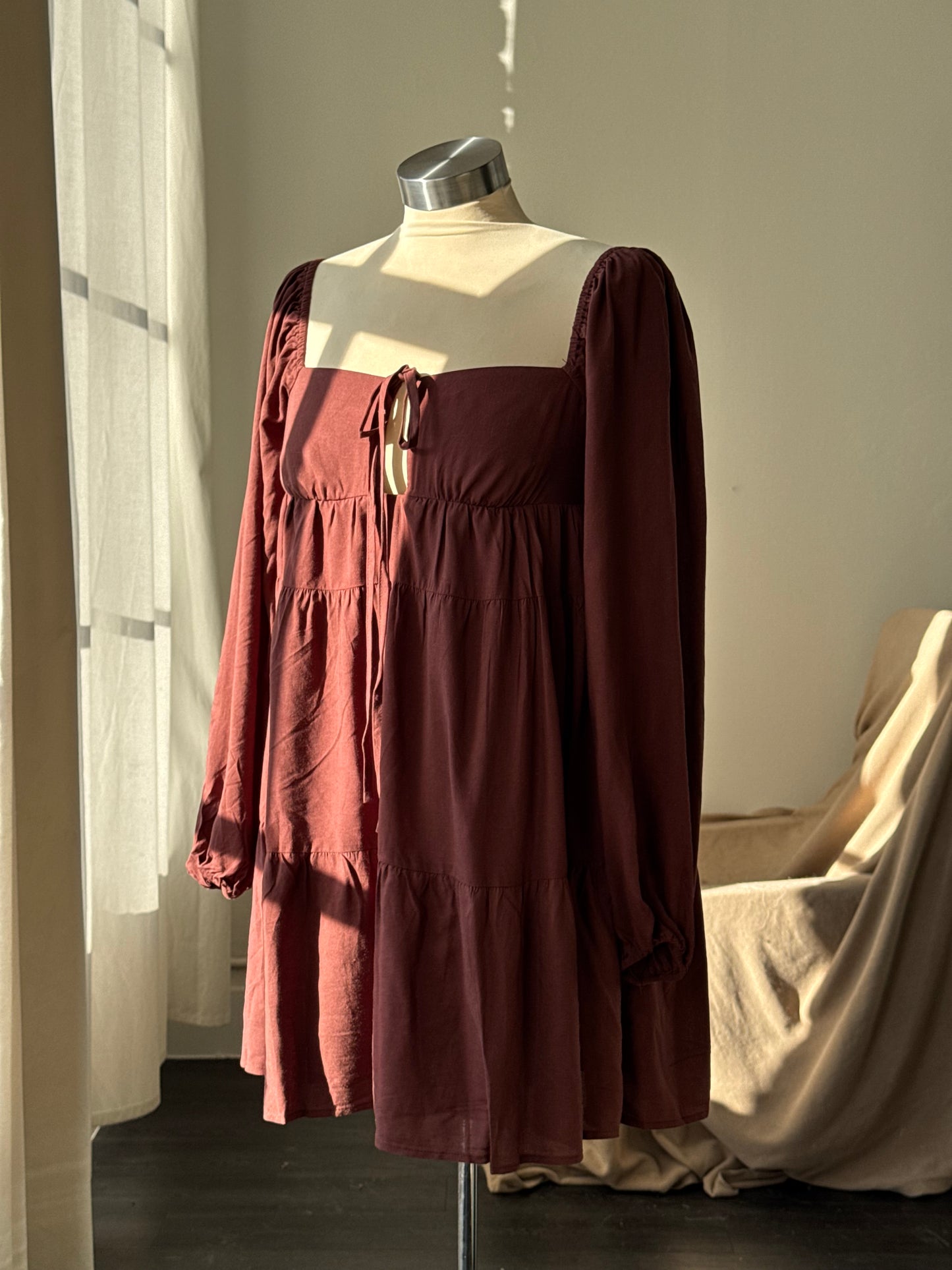 Fluorine Linen Balloon Sleeve Tie Front Dress In Chocolate Brown￼