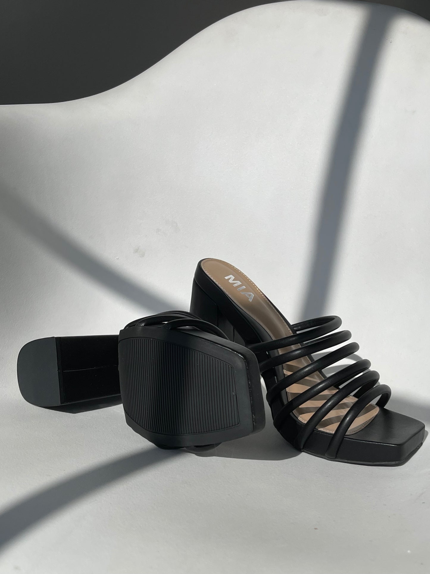 Melissa Slink Strap Platform Sandal In Black