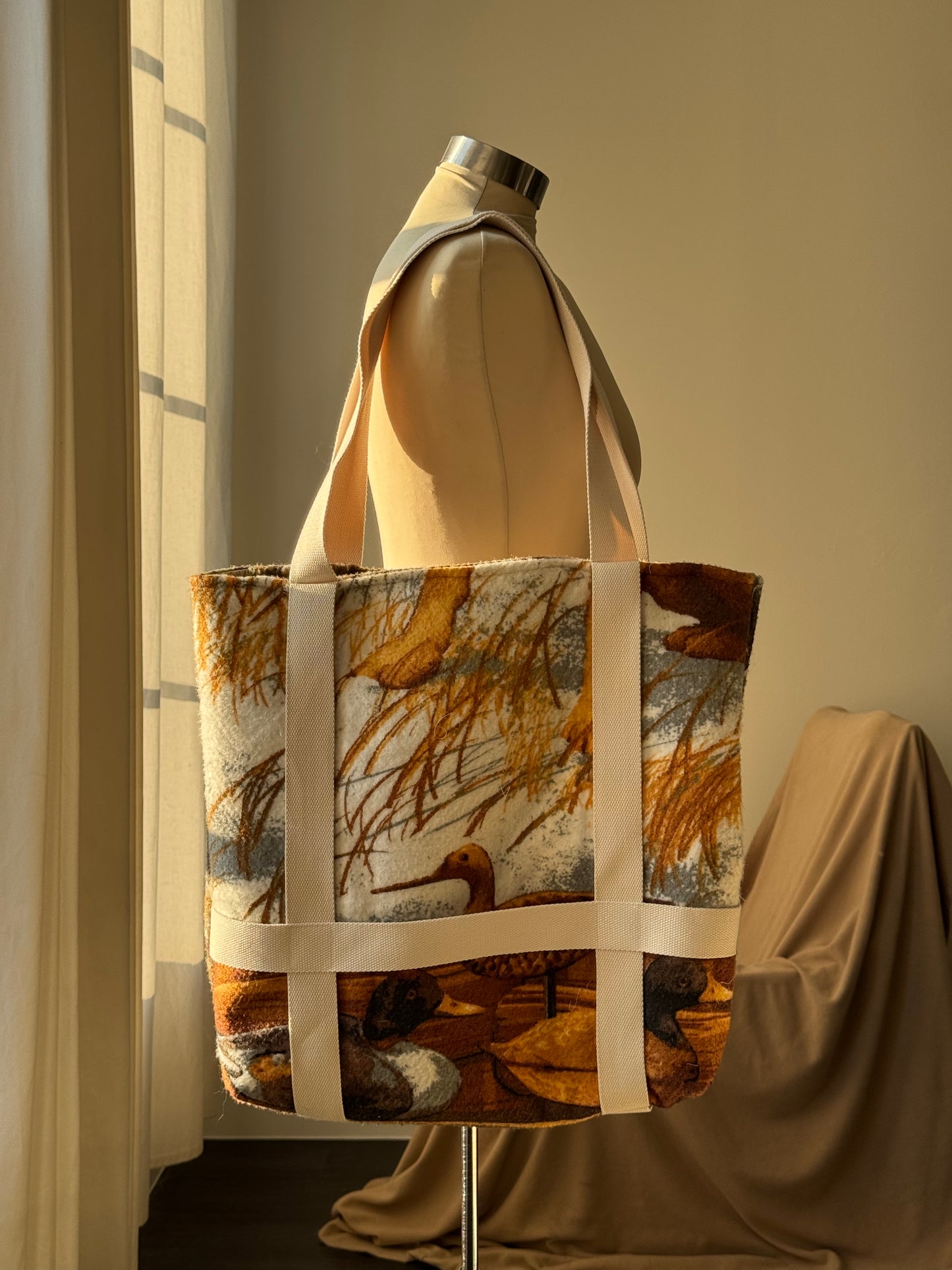 Magnus Handcrafted Tote Hat Holder Bag