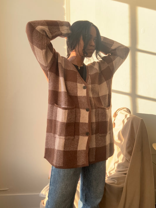 Sadie Plaid Check Sweater In Mocha