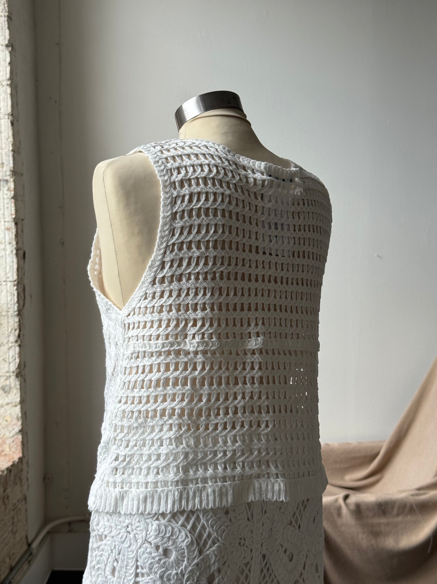 Keeley Cotton Crochet Embroidered Appliqué Button Front Vest In White