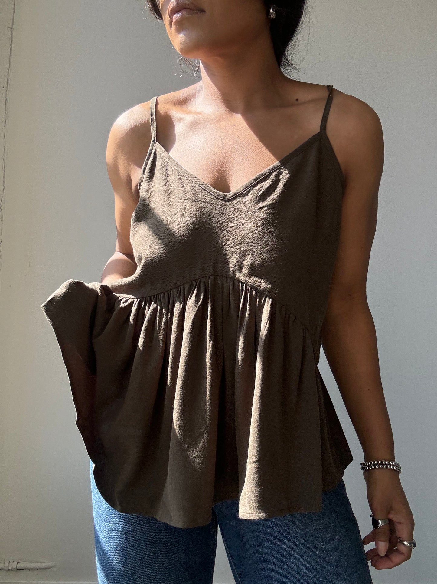 Sydney Cotton Open Back Cami In Army Green