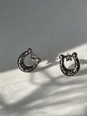Lucky Western Horseshoe Stud Earring In Silver