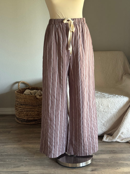 Laramie Cotton & Linen Striped Pants In Chocolate￼