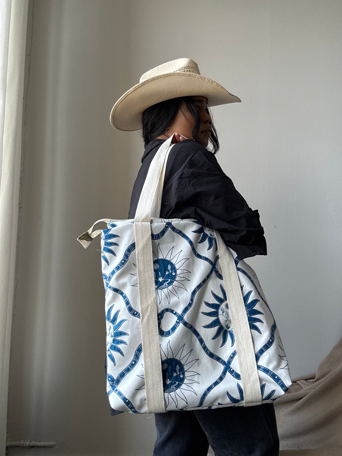 Magnus Handcrafted Cotton Tote Hat Holder Bag In Embroidered Canvas