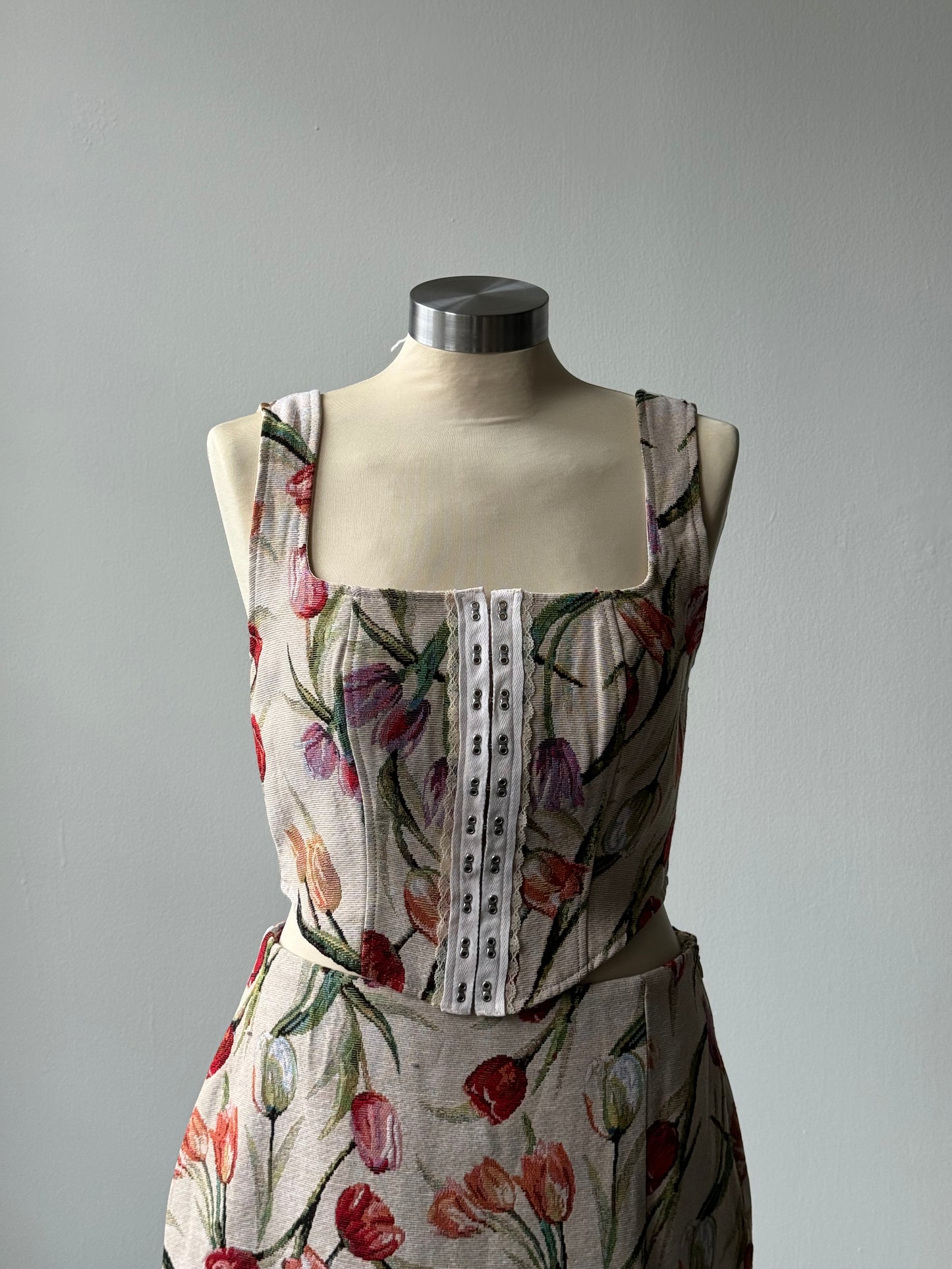 Sabrina Tulip Floral Corset Top In Taupe