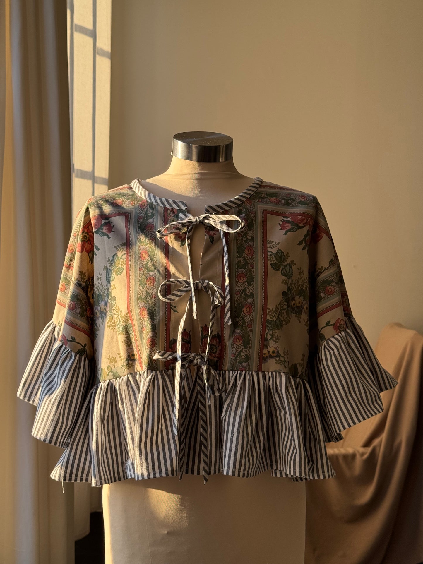 Joycie Vintage Handcrafted Ruffle Top In Autumn