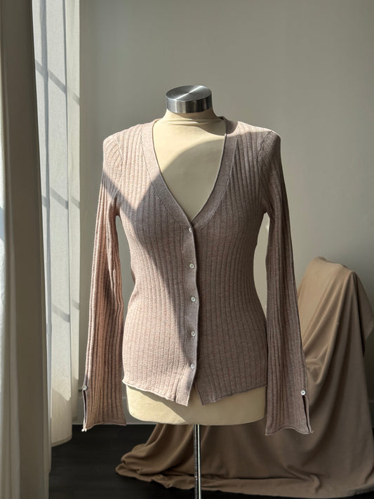 Kimberly 90s Style Classic Fitted Button Down Sweater In Taupe￼