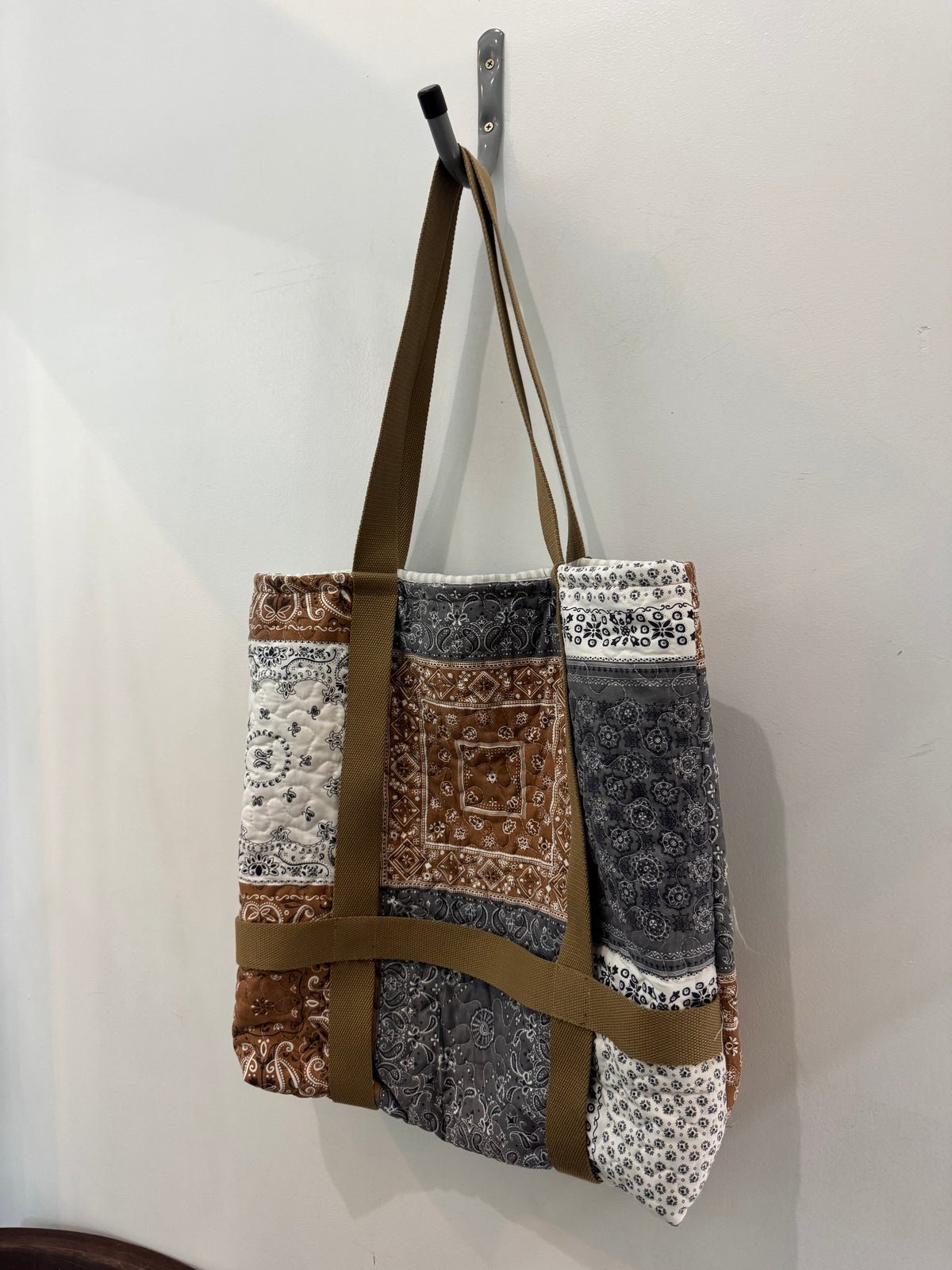 Haselden Handcrafted Quilted Hat Holder Tote Bag