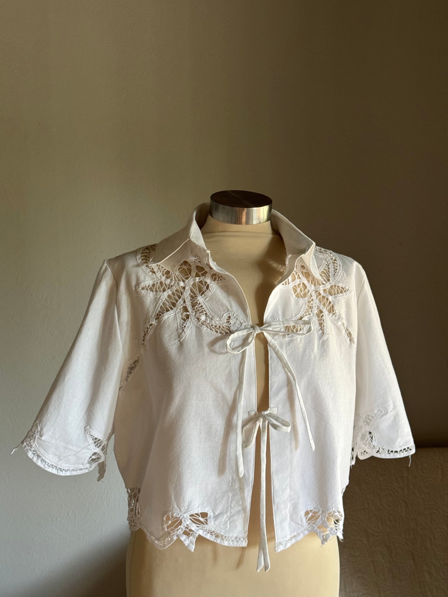 Judy Handcrafted Vintage Crop Tie Top