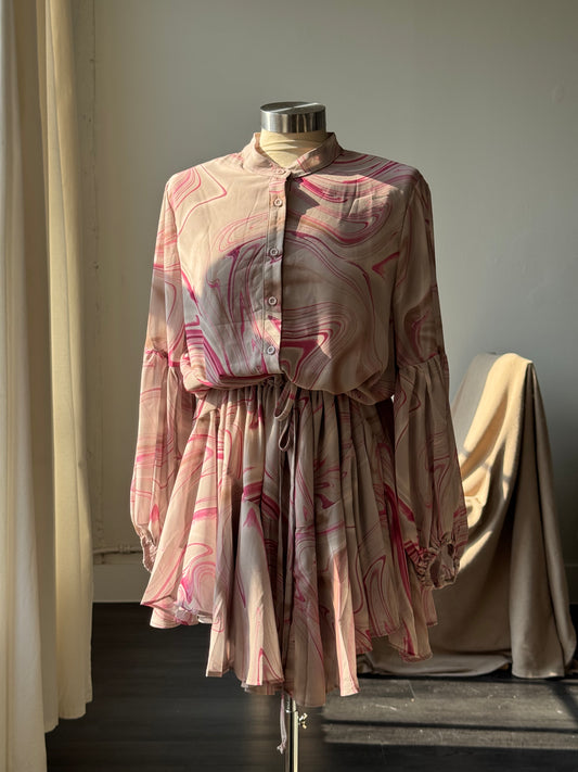 Holly Lantern Balloon Sleeve Dress In Canyon ￼￼￼