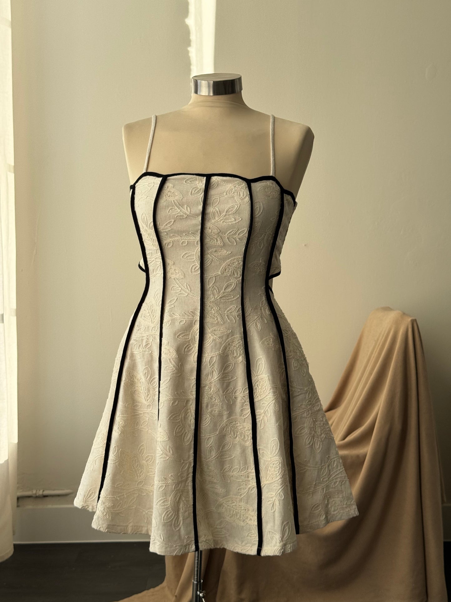 Julisa Cotton & Linen Pipping Open Back Embroidered Mini Dress In In Cream