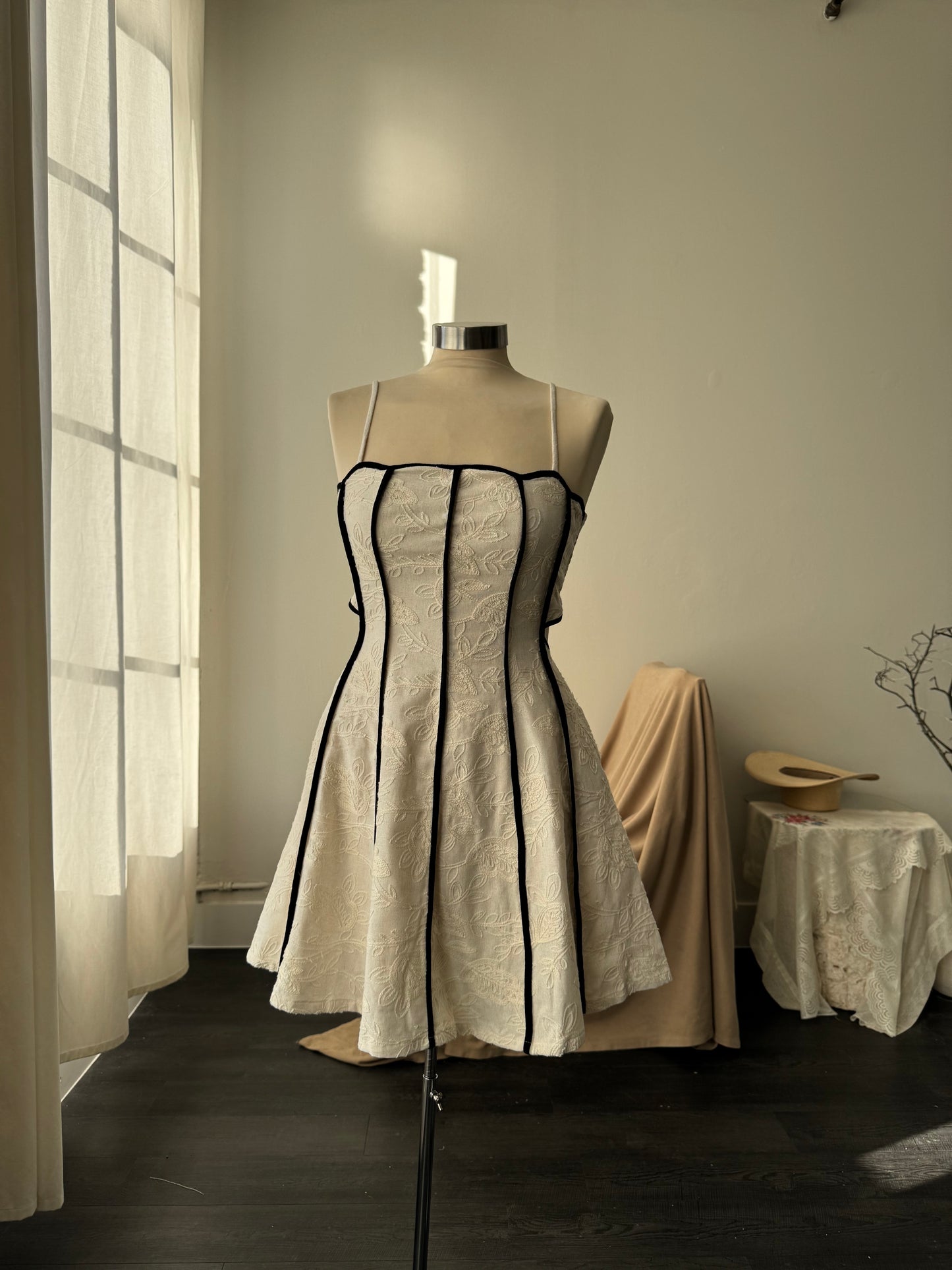 Julisa Cotton & Linen Pipping Open Back Embroidered Mini Dress In In Cream