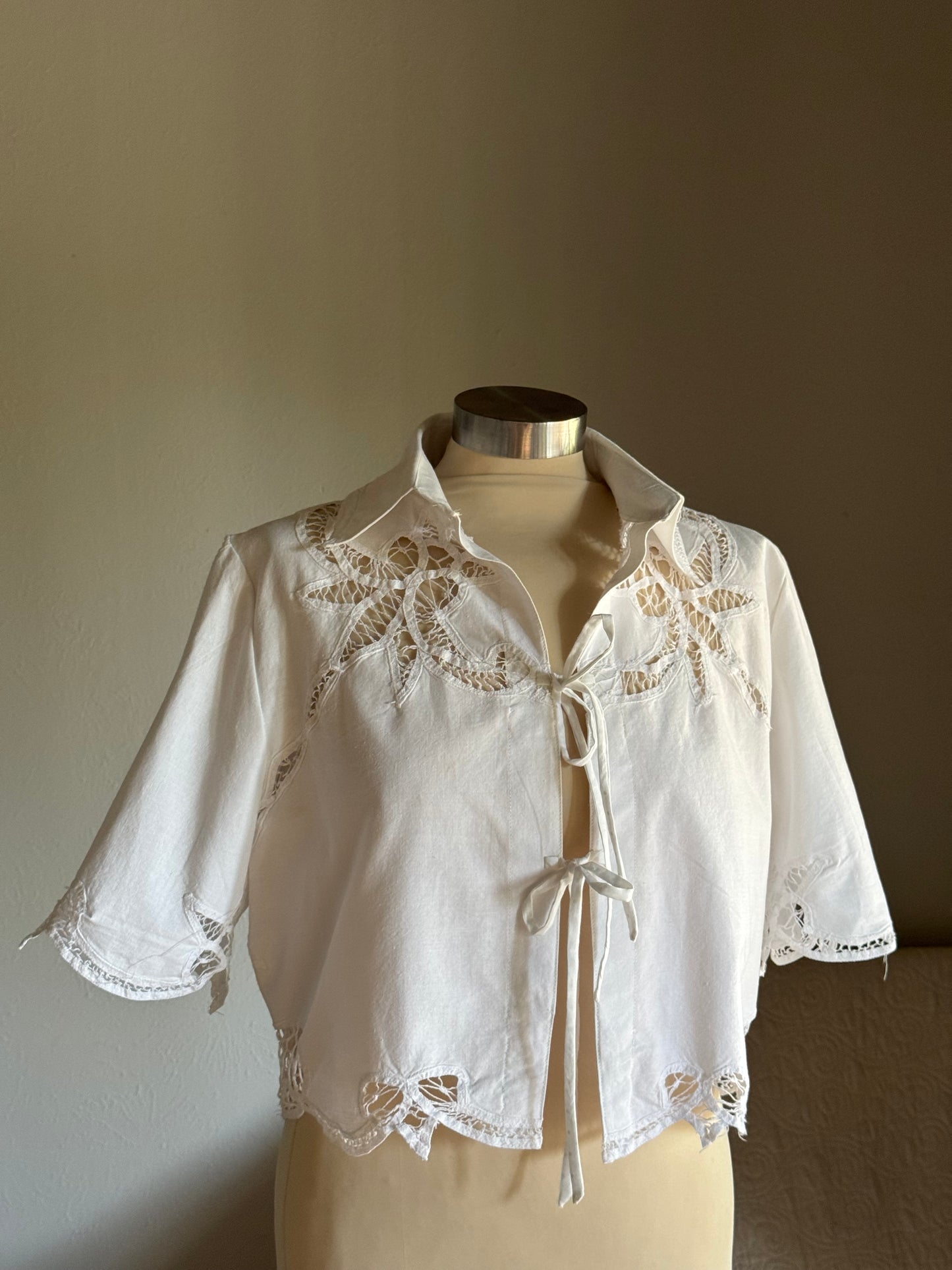 Judy Handcrafted Vintage Crop Tie Top