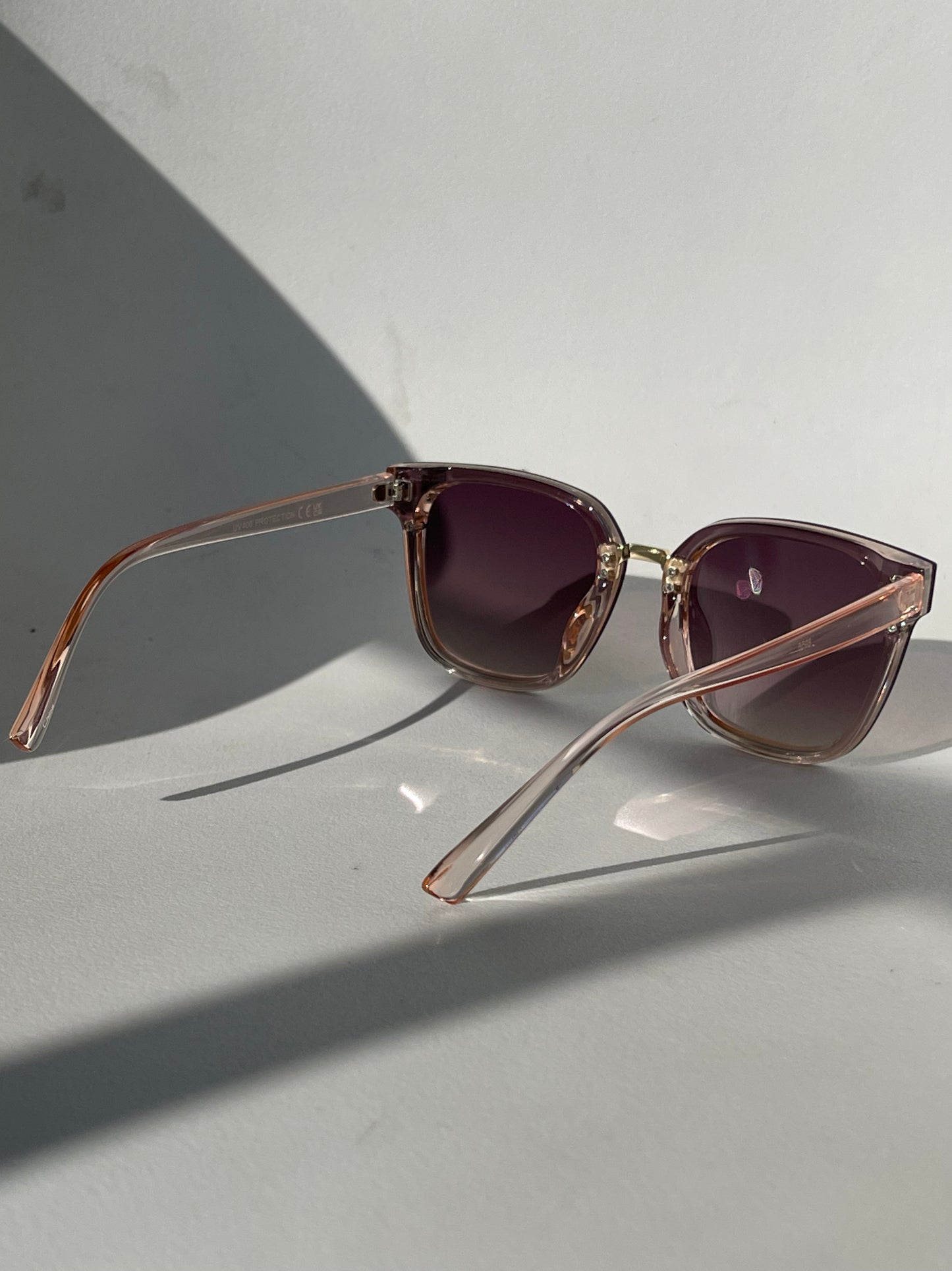 Connor Gold Rim Silver Double Stud Sunglasses In Blush