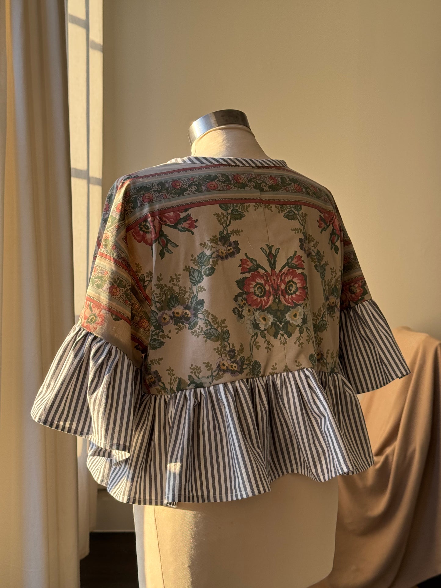 Joycie Vintage Handcrafted Ruffle Top In Autumn