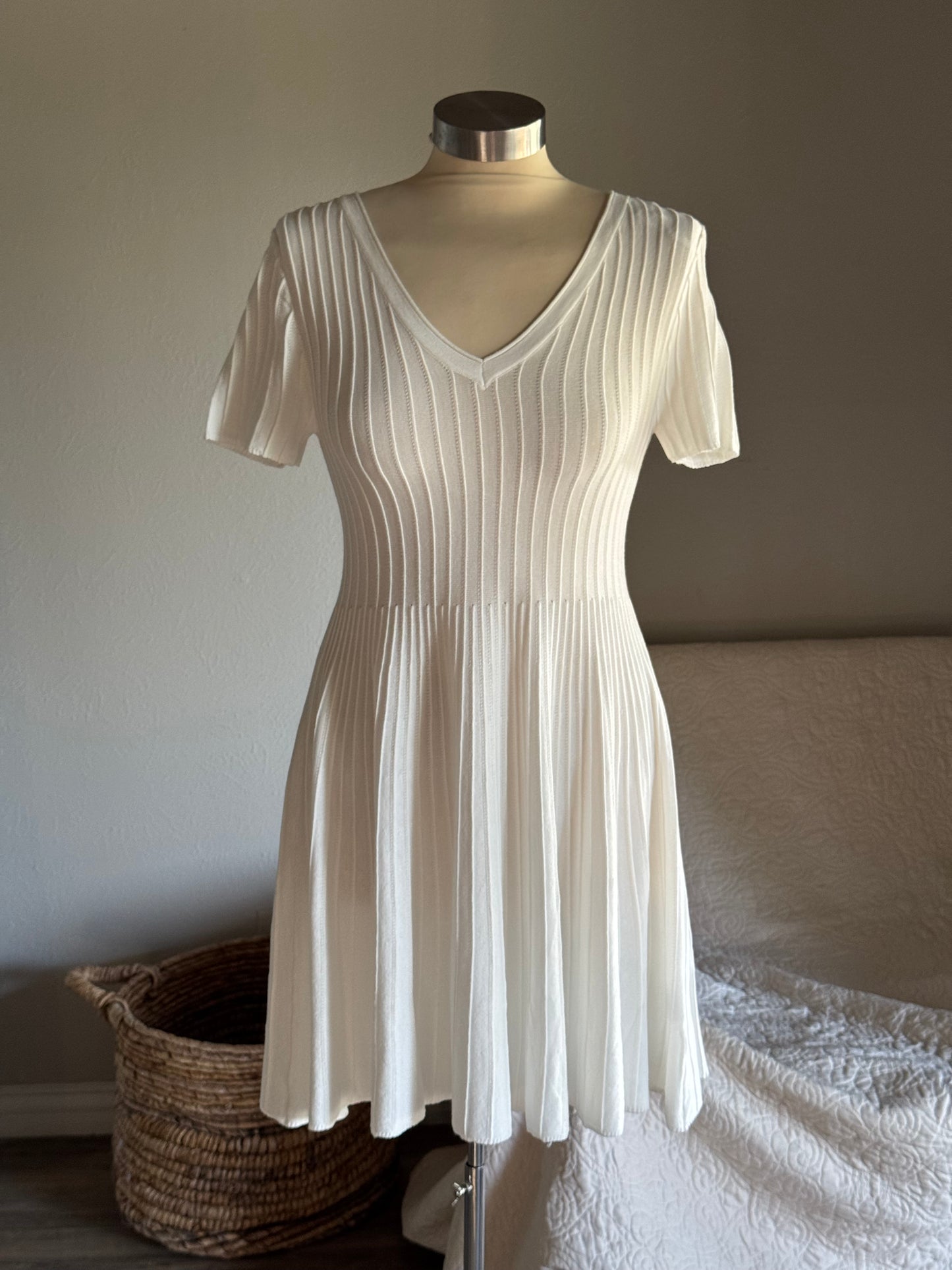 Paula Classic Ultra Soft Day Dress In Ivory