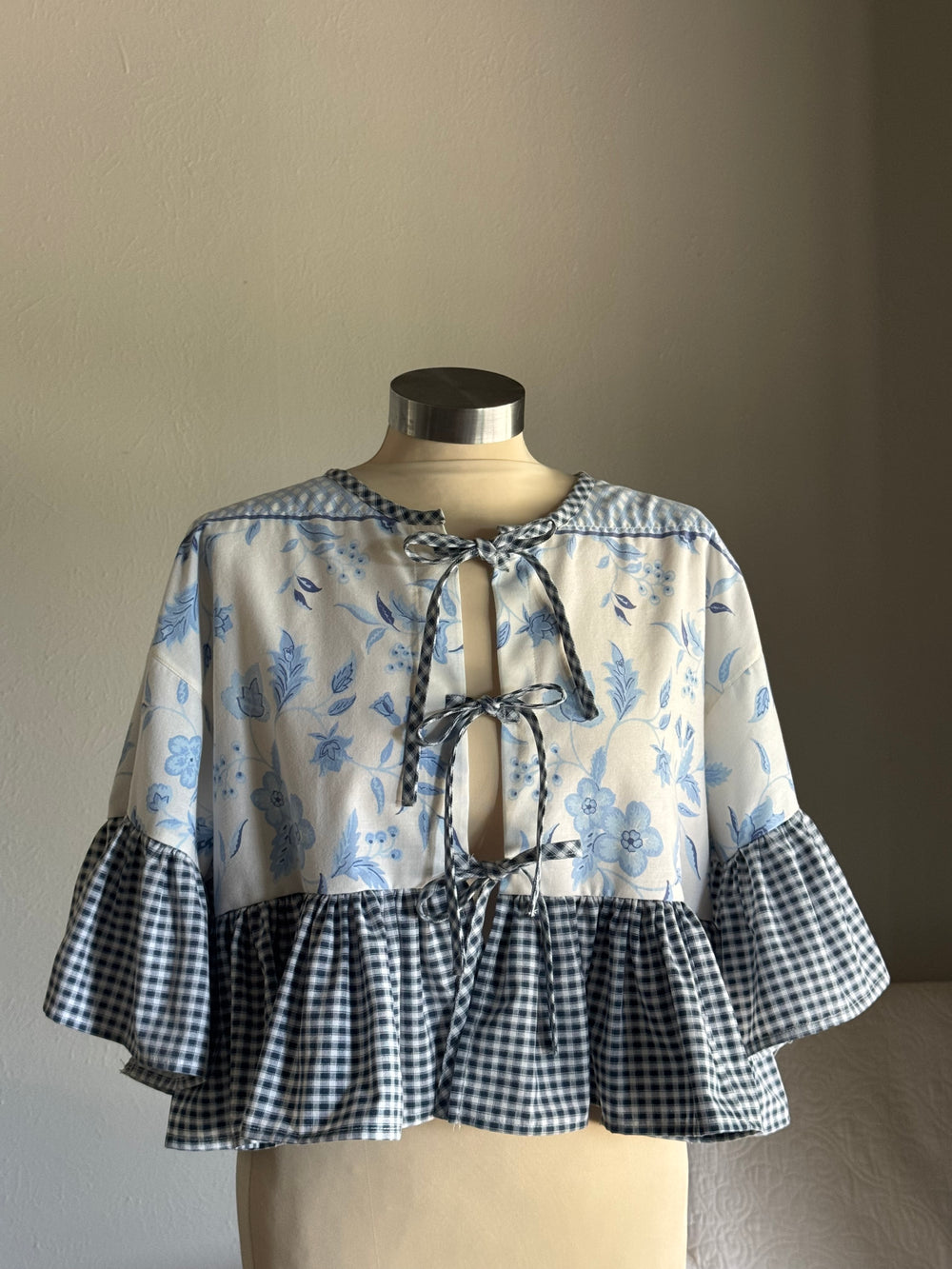 Joycie Vintage Handcrafted Ruffle Top In Midnight Plaid